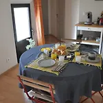 La Ferme De Vrilly Couette-café 3*
